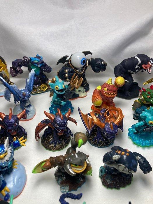 Nintendo - Groot lot Skylanders met toebehoren - Videogame, Consoles de jeu & Jeux vidéo, Consoles de jeu | Accessoires Autre