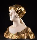 Beeld, Buste jonge dame - 54 cm - Carrara marble buste ,