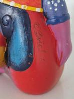 Clemens Briels (1946) - Beeldje Statue of Liberality