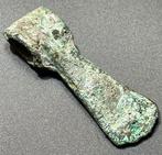 Keltisch Brons Enorm krijgersamulet in de vorm van een