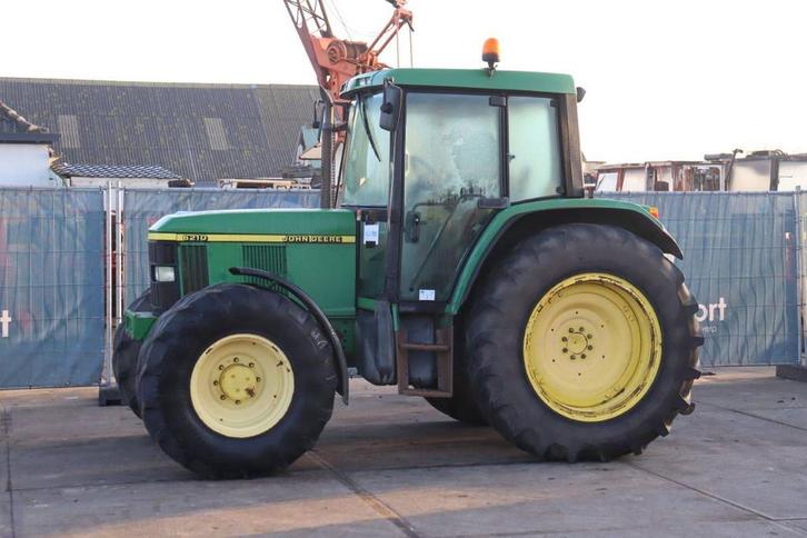 Veiling: Tractor John Deere 6210 Diesel 67kW 2000, Articles professionnels, Agriculture | Tracteurs, Enlèvement