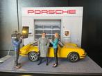 Norev - 1:18 - Diorama Porsche service dealer 911 2,2 E, Hobby & Loisirs créatifs