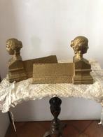 Chenet (2) - Fonte, Paire de braseros en fonte de la seconde, Antiquités & Art