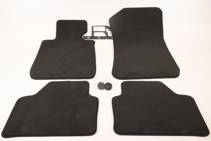 BMW X1 E84 NIEUWE ORIGINELE velours mattenset 51472240928, Auto-onderdelen, Interieur en Bekleding, Ophalen of Verzenden