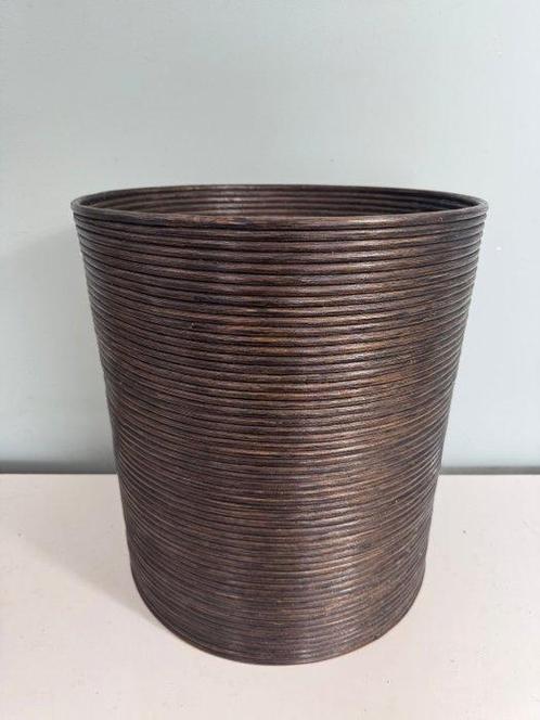 Bloempot - Stijlvolle Grote Vintage Rotan Bloempot in, Antiek en Kunst, Kunst | Designobjecten