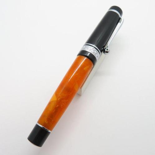 Fountain Pen Revolution (FPR) - Tanoshii Jr., Summer in, Verzamelen, Pennenverzamelingen