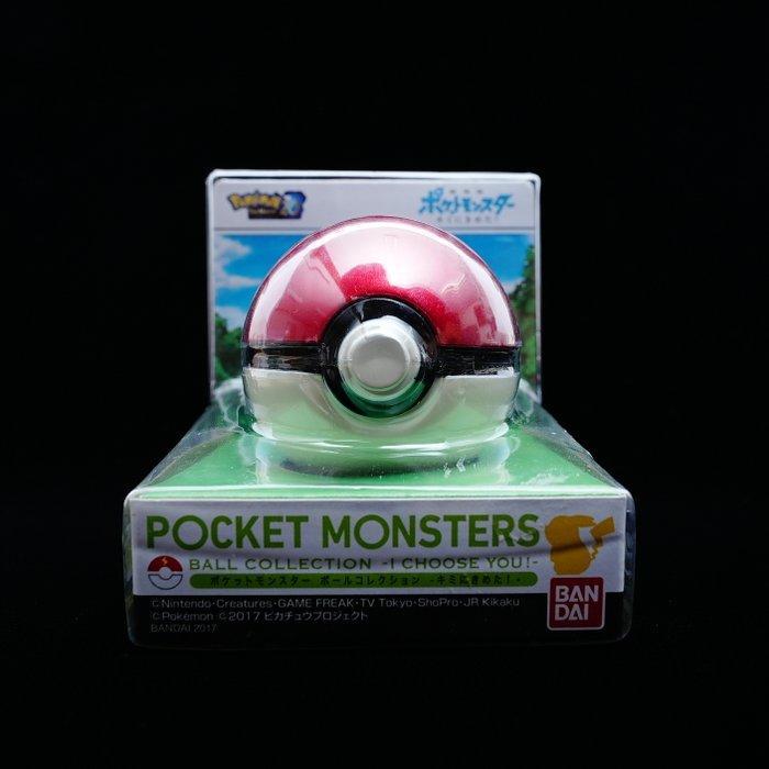 Pokémon 20th Anniversary Ball Collection Set of  - 2017, Games en Spelcomputers, Spelcomputers | Overige Accessoires