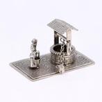 NO RESERVE - Vrouw bij waterput - Figurine - Argent 935