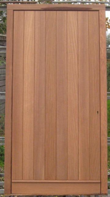 afrormosia houten buitendeur ,voordeur ,deur 121 x 229 hout, Doe-het-zelf en Bouw, Deuren en Vliegenramen, Nieuw, Hout, Buitendeur