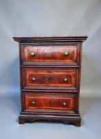 Commode - Walnoot - Lombardo