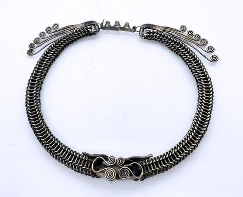 Oude tribale halsketen van Miao of Dong - Zilver - Chinese, Antiek en Kunst, Kunst | Niet-Westerse kunst