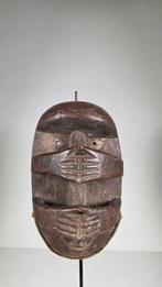 Houten masker door Dan Guère - Ivoorkust (Zonder, Antiek en Kunst