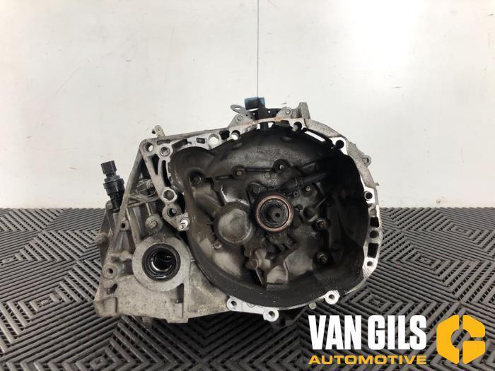 Versnellingsbak Dacia Logan O257709, Auto-onderdelen, Motor en Toebehoren