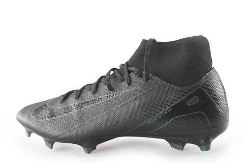Nike Voetbalschoenen in maat 43 Zwart | 5% extra korting, Kleding | Heren, Schoenen, Zwart, Zo goed als nieuw, Verzenden