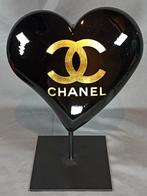XTC Artist - Coeur chanel gold 24k and black glossy, Antiquités & Art