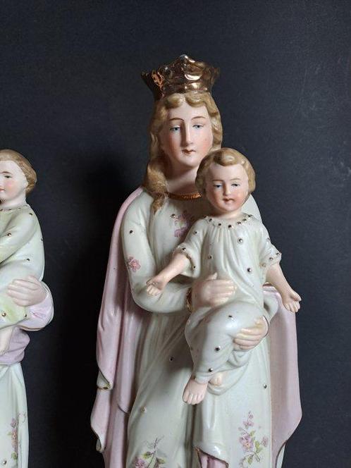 Statue, Koppel beelden Jozef en Maria met Kind Jezus - 32 cm, Antiek en Kunst, Kunst | Niet-Westerse kunst