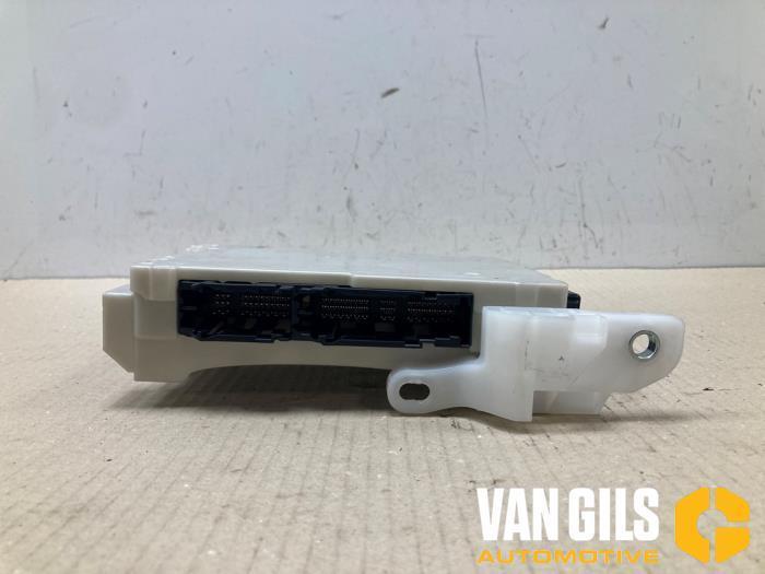 Zekeringkast Toyota Prius O314588, Auto-onderdelen, Elektronica en Kabels