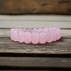 Rozenkwarts van mooie kwaliteit. Kleur goed homogeen., Verzamelen