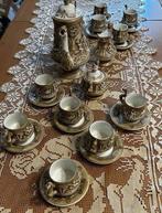 CAPODIMONTE - Koffie- en theeservies (27) - Porselein, Antiquités & Art, Antiquités | Meubles | Tables