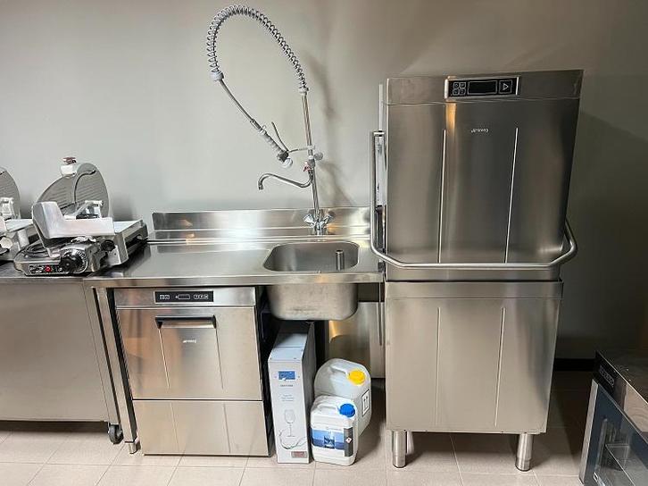 NIEUW! Smeg HTY511DSW doorschuifvaatwasser | waterontharder, Zakelijke goederen, Horeca | Keukenapparatuur, Gebruikt, Wassen en Drogen