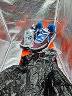 Nike - Nike x Sacai - Sneakers - Maat: EU 44, Nieuw