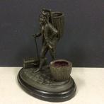 sculptuur, traveler - 16 cm - Brons gepatineerd spelter