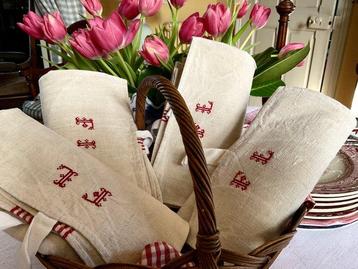 4 linnen theedoeken met J.L. initialen - Textiel - 80 cm -
