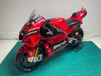 Ducati 1:6 - Moto miniature - Ducati No. 63 GP racing car, Nieuw
