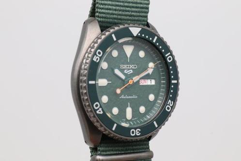 Seiko - Seiko 5 - Zonder Minimumprijs - SRPD77K1 | 4R36-07G0, Handtassen en Accessoires, Horloges | Antiek
