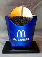 XTC Artist - Mc Caviar Metallic Dark Blue with red Straw, Antiek en Kunst