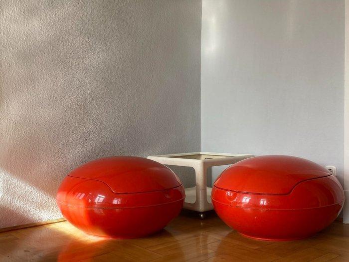 VEB - Peter Ghyczy - Stoel (2) - Egg Tuinstoel - Plastic, Antiek en Kunst, Kunst | Designobjecten