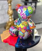 Patryk Konrad - Pop art holographic bear sculpture, Antiek en Kunst