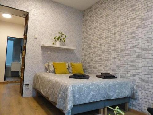 Appartement aan Rue Brogniez, Anderlecht, Immo, Appartementen en Studio's te huur, 20 tot 35 m²