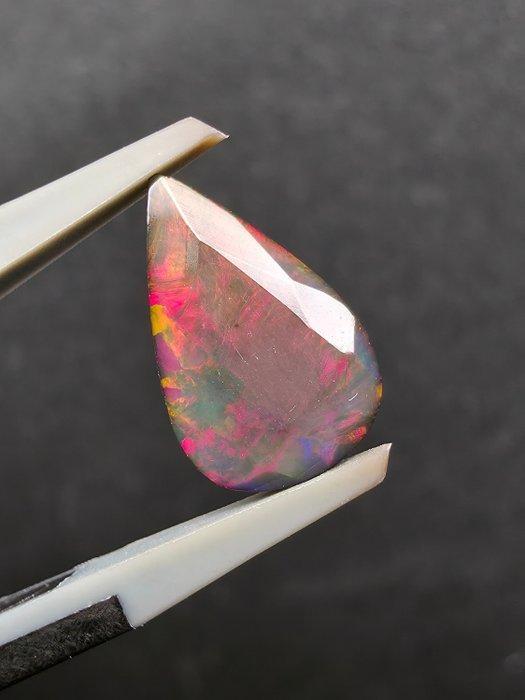 1.72ct Zwarte Opaal Faceted - Hoogte: 12.2 mm - Breedte: 7.7, Verzamelen, Mineralen en Fossielen