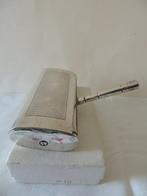 Kruimeldief - Prachtige zilverkleurige metalen kruimelveger