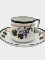 Gardner Porcelain Factory - Kop en schotel (4) - Russian