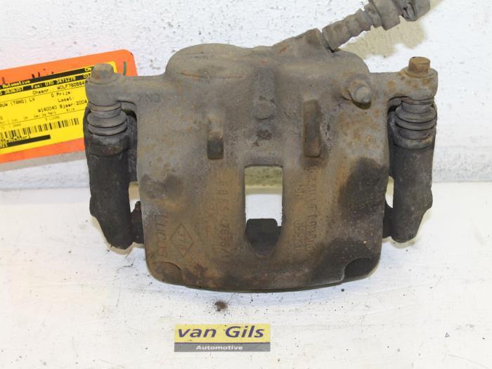 Remklauw (Tang) links-voor Opel Vivaro O105669, Auto-onderdelen, Remmen en Aandrijving