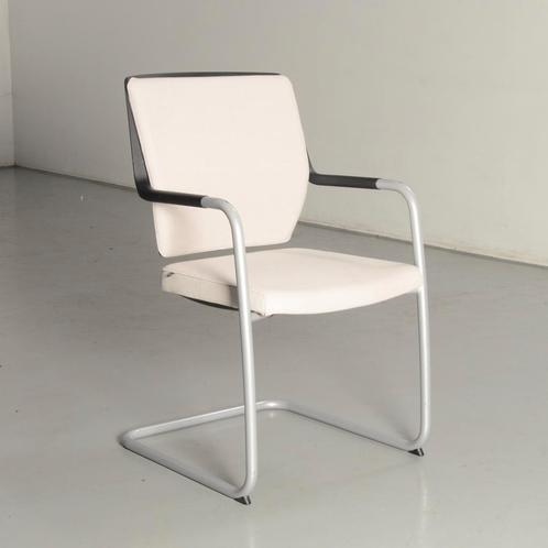 Sedus vergaderstoel, creme, sledeframe, Huis en Inrichting, Stoelen, Gebruikt, Ophalen of Verzenden