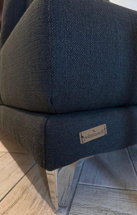 Poltronesofà - Sofa - Textiel, Roestvrij staal, Antiek en Kunst, Antiek | Meubels | Stoelen en Sofa's