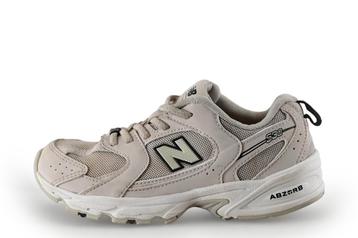 New Balance Sneakers in maat 32 Beige | 5% korting beschikbaar voor biedingen