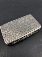 Boîte - Snuffbox - Argent 800 - Silver niello snuffbox, Antiek en Kunst