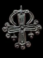 Médiéval, époque des Croisés Bronze, Croix magnifique et, Handtassen en Accessoires, Antieke sieraden
