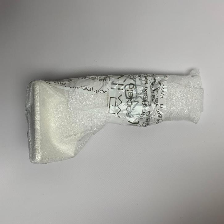 Bieden: Ferretti F720 C pump fixing bracket -, Watersport en Boten, Navigatiemiddelen en Scheepselektronica, Ophalen of Verzenden