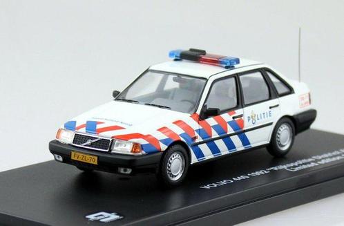 Triple 9 Collection 1:43 - Model sedan - Volvo 440, Hobby en Vrije tijd, Modelauto's | 1:5 tot 1:12