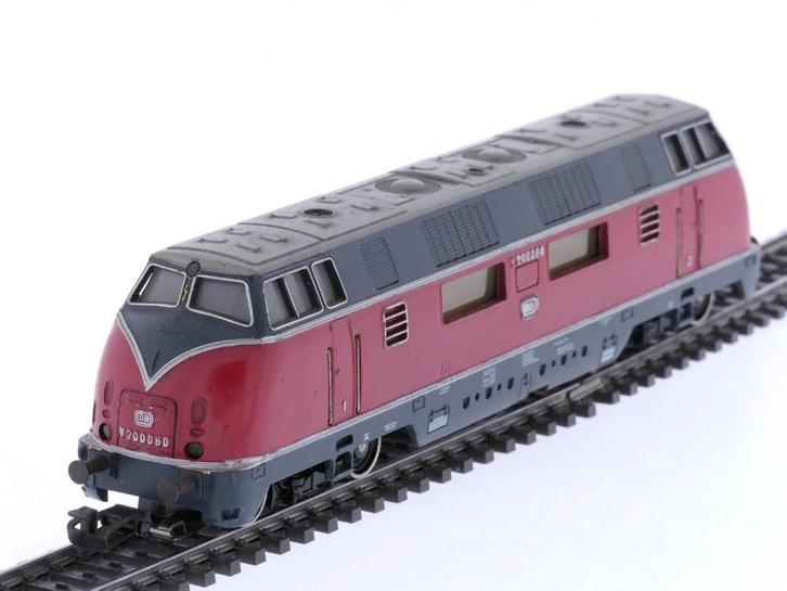 Schaal H0 Märklin 3021.12 diesel locomotief V 200 van de..., Hobby en Vrije tijd, Modeltreinen | H0, Wisselstroom, Locomotief