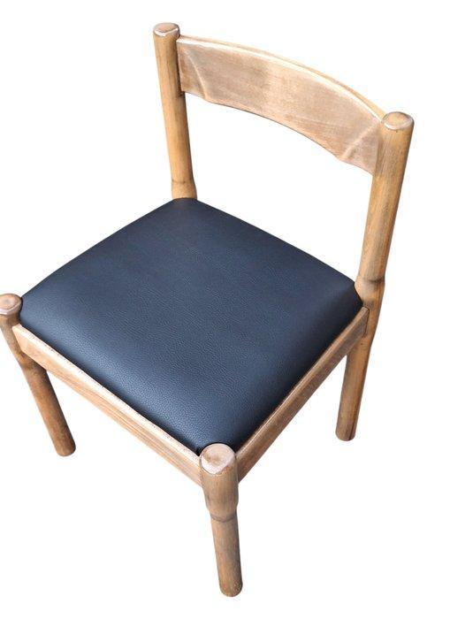 Cassina - Vico Magistretti - Stoel - Carimate - Ash,, Antiek en Kunst, Antiek | Meubels | Stoelen en Sofa's