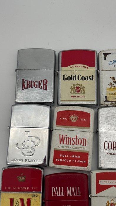 Varios - Lot of 14 Vintage Petrol Lighters Zippo Style –, Collections, Articles de fumeurs, Briquets & Boîtes d'allumettes