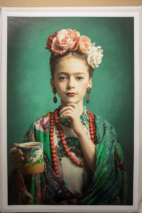 Mathilde Oscar - Chocolate mustache, Antiek en Kunst, Kunst | Designobjecten