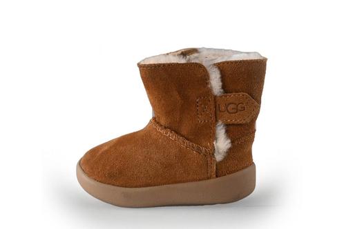 Ugg Pantoffels in maat 16 Bruin | 5% extra korting, Kinderen en Baby's, Kinderkleding | Schoenen en Sokken, Jongen of Meisje, Zo goed als nieuw