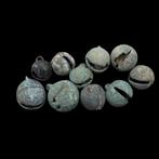 Middeleeuws Brons, een lot van 10 Bel hanger (Zonder, Antiek en Kunst